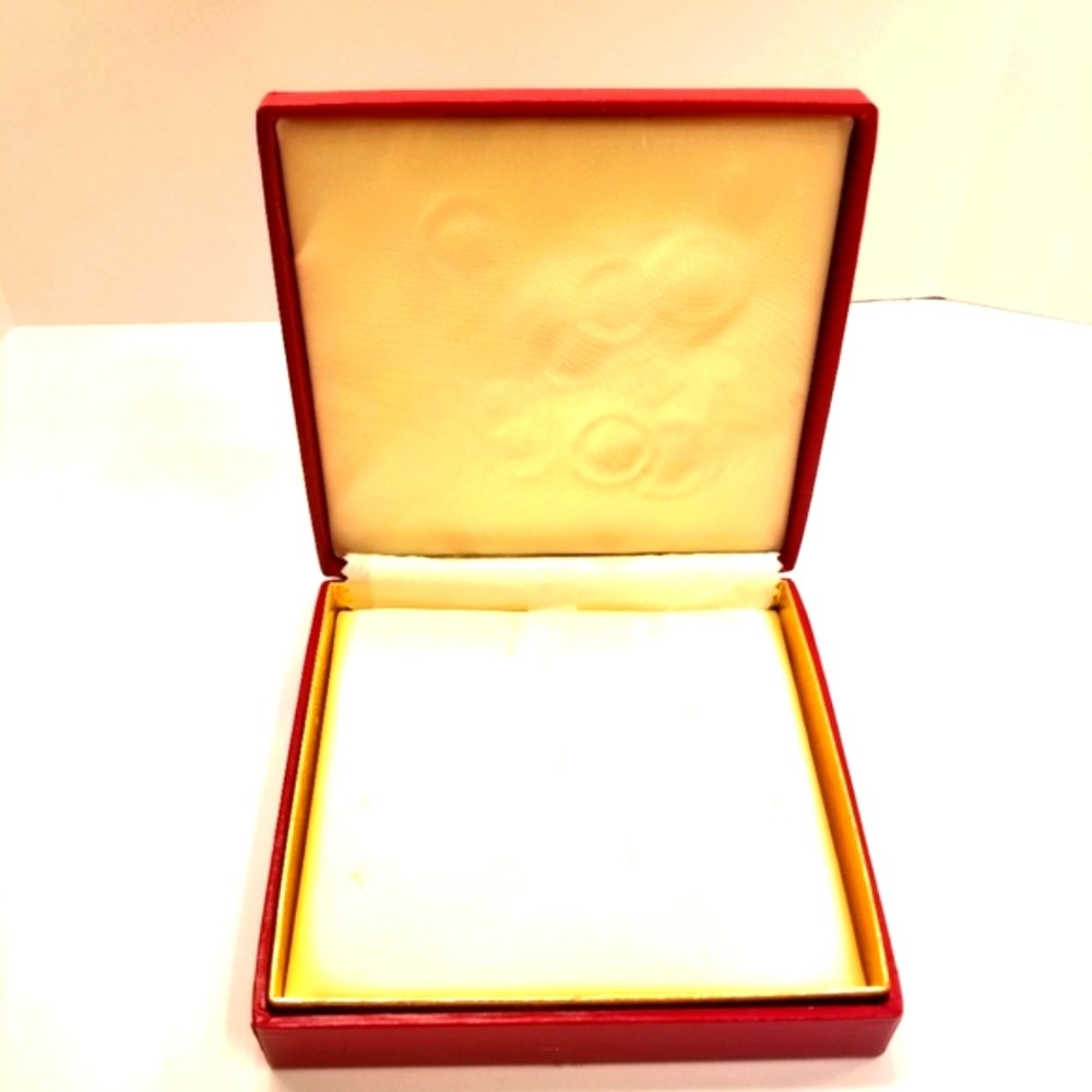 Dame Commander with Star Equestrian Order Holy Sepulchre Jerusalem Medal Set DC* - Picture 13 of 14